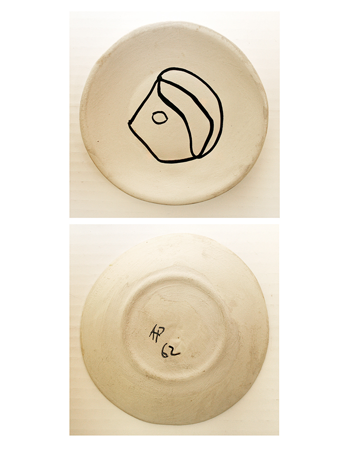Bread Plate
<br><i>(Plato para Pan)</i> by Amelia Pelez